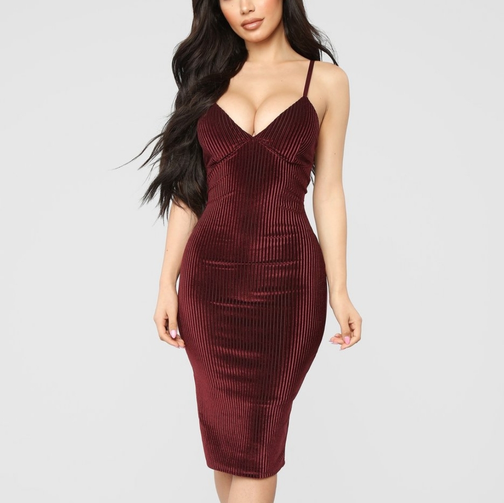 Fashion Nova How She Feel Ribbed Velvet Dress